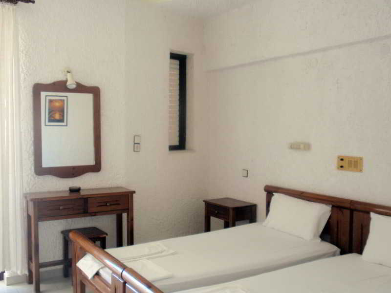 Fevro Hotel Agia Galini  Ngoại thất bức ảnh