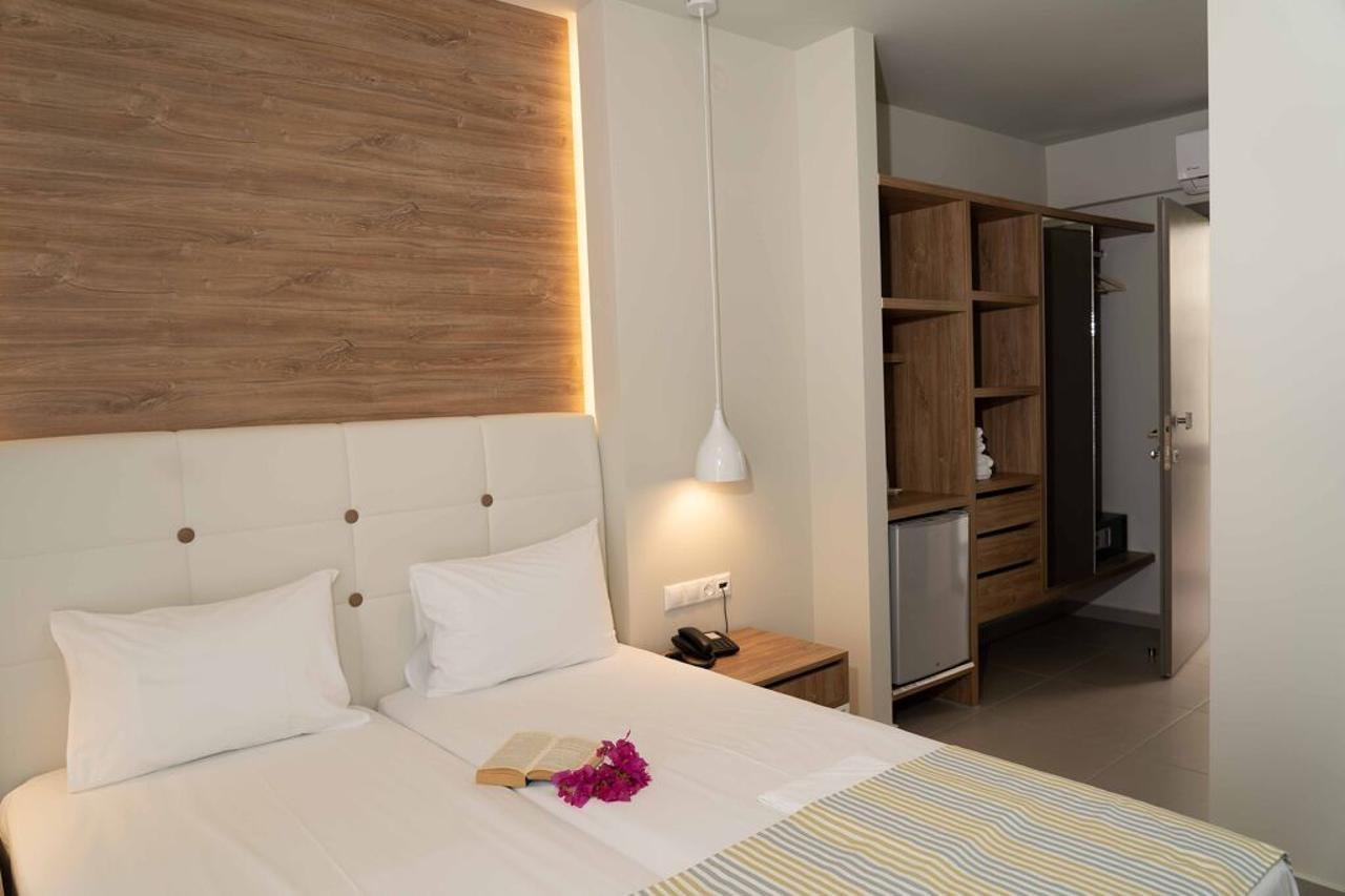 Fevro Hotel Agia Galini  Ngoại thất bức ảnh