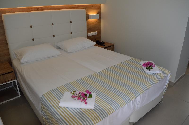 Fevro Hotel Agia Galini  Ngoại thất bức ảnh